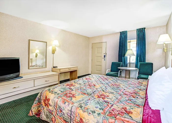 Days Inn by Wyndham Arlington/Washington DC