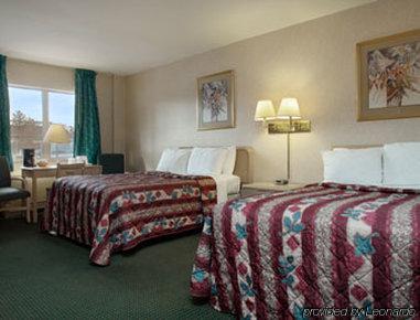Days By Wyndham Arlington/washington Dc Hotel 2*