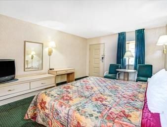 Days By Wyndham Arlington/washington Dc Hotel Arlington